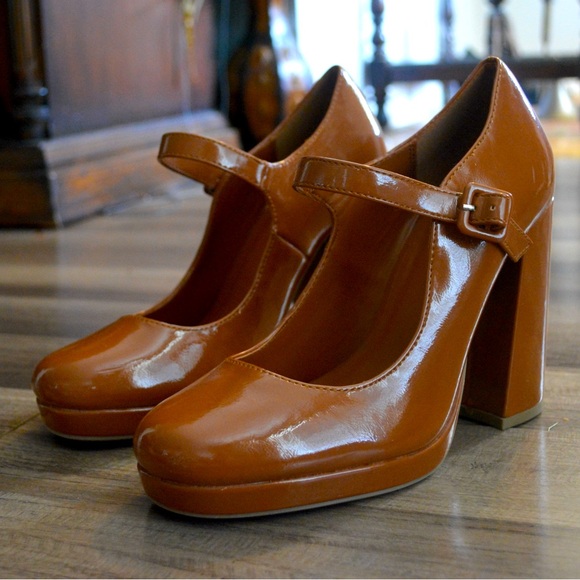 Size 8 Platform Mary Jane Pumps | Dark Cognac - Picture 1 of 3